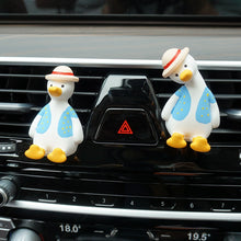 Laden Sie das Bild in den Galerie-Viewer, Car car aromatherapy cartoon refueling duck out of the wind, aromatherapy car, decorative creative ornament decoration - KTStechnixx